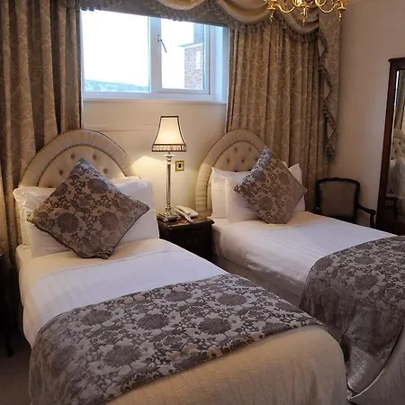 The Blarney Stone Guest house Cork
