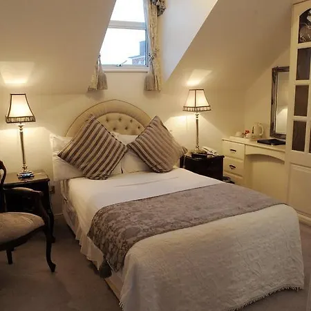 The Blarney Stone Guest house Cork