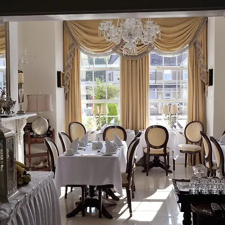 The Blarney Stone 4*